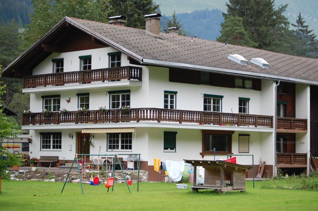 Haus Waldrast Apartamento Elbigenalp Quarto foto